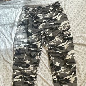 Army patterned cargo pants